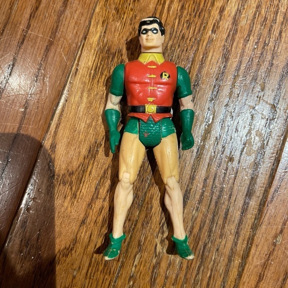 Vintage DC Super Powers Robin Action Figure “Working Power” Kenner 1984 - Picture 1 of 7